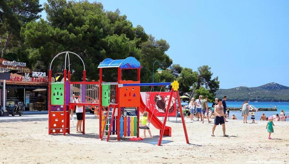 Mobile Home Cube, 3 Bedrooms, Free Parking, Wifi Biograd Na Moru Εξωτερικό φωτογραφία